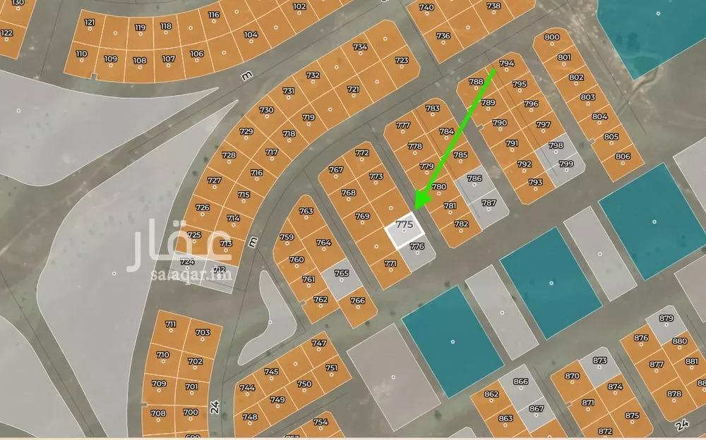 أرض 600 م² في خاخ 5