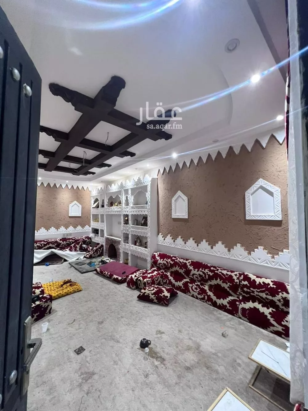 فيلا 8 غرف في المطار 4