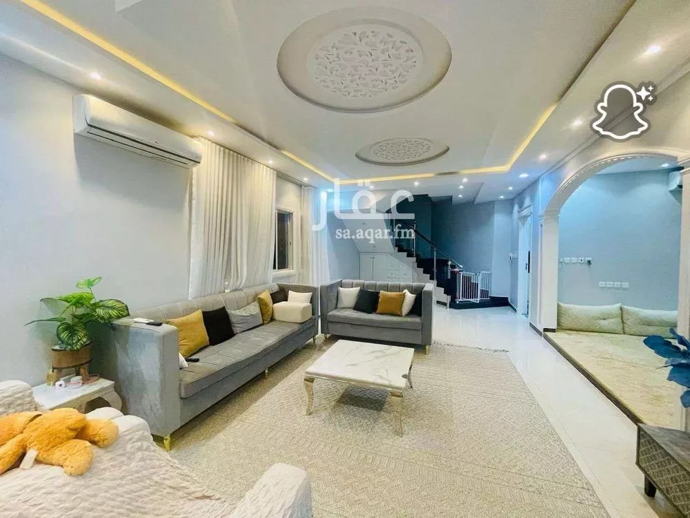 فيلا 5 غرف في طويق 5