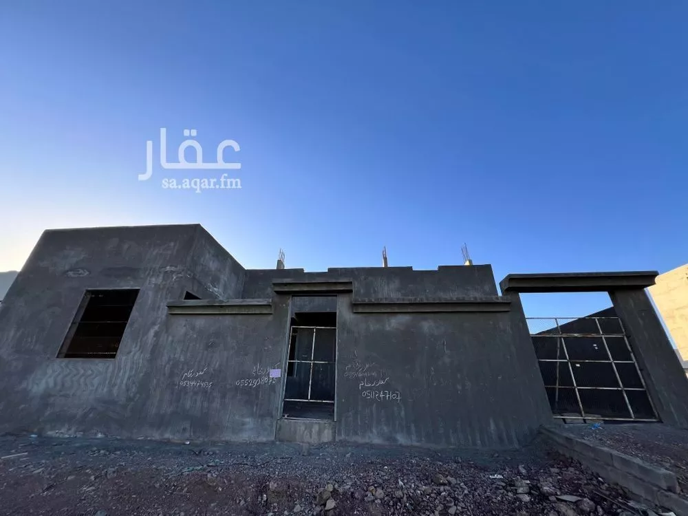 6 bedroom floor in King Fahd 4