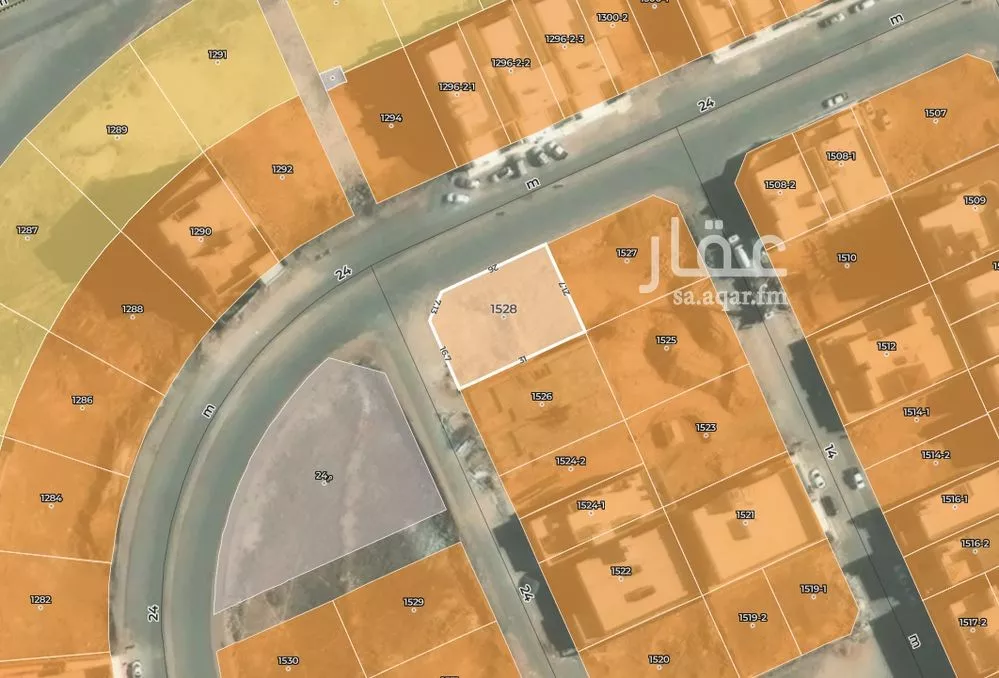 أرض 660 م² في المطار 4