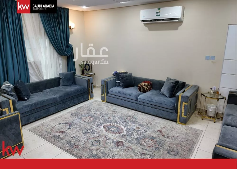 4 bedroom villa in Al Nakheel, Riyadh 13