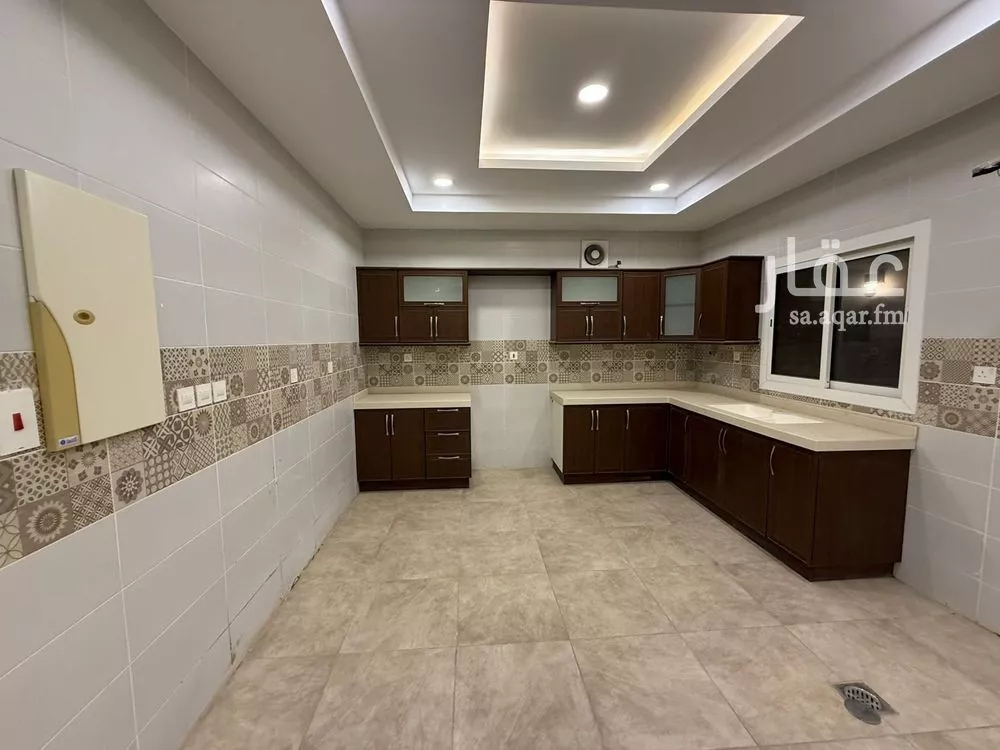 عقار  في طيبة، جدة 11