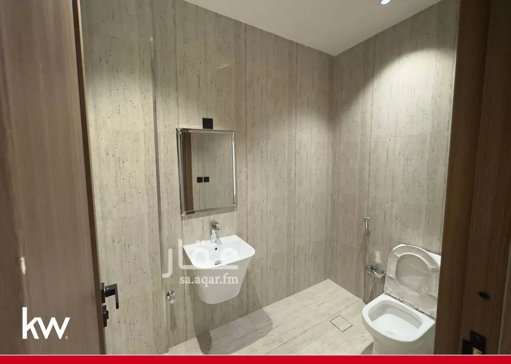 3 bedroom apartment in Irqah, Riyadh 9