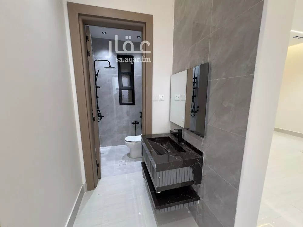5 bedroom apartment in Al Janadriyah, Riyadh 10