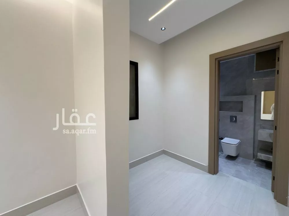 5 bedroom apartment in Al Janadriyah, Riyadh 18