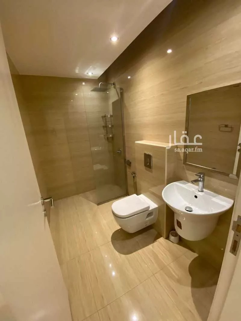 4 bedroom apartment in Al Qairawan, Riyadh 15