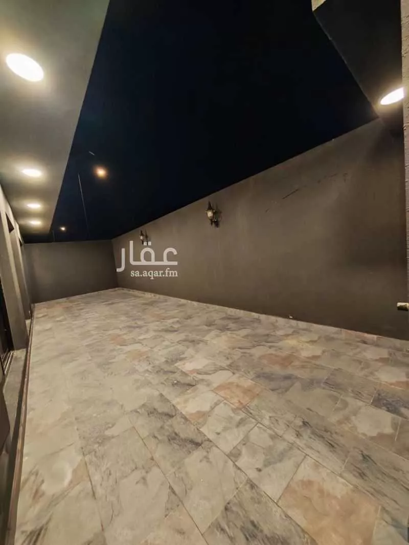 4 bedroom apartment in Al Qairawan, Riyadh 15