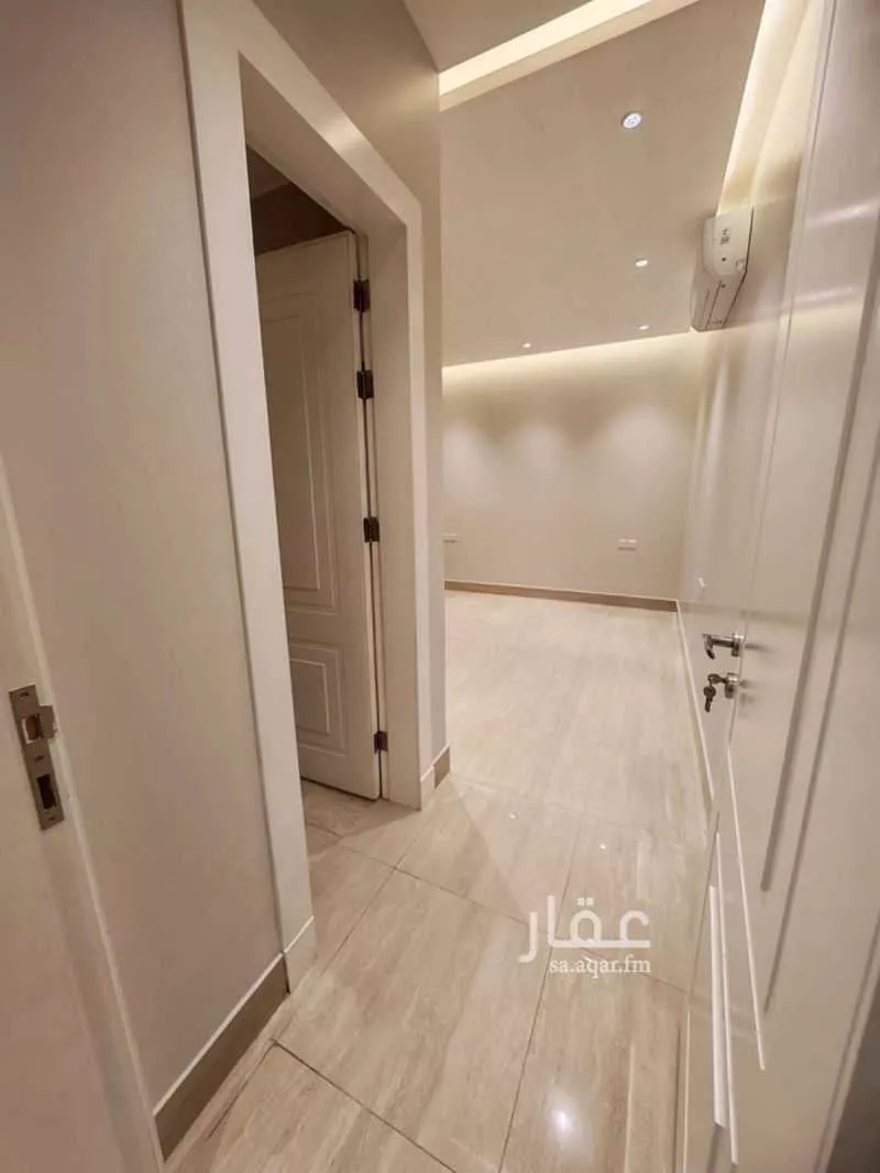 4 bedroom apartment in Al Qairawan, Riyadh 22