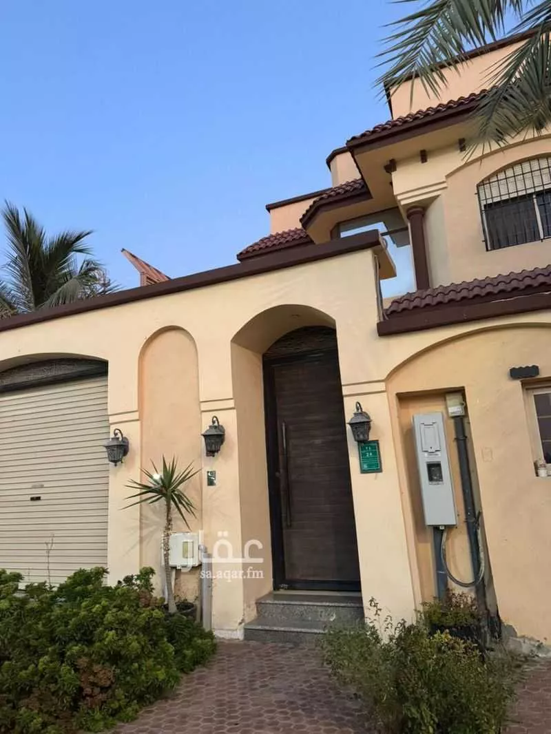 فيلا 6 غرف في البساتين 3