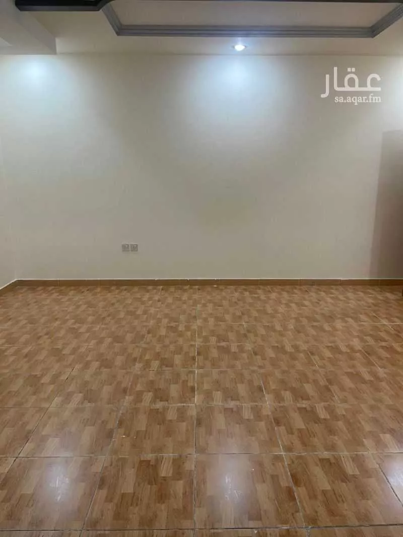 شقة 4 غرف في الصفا 4