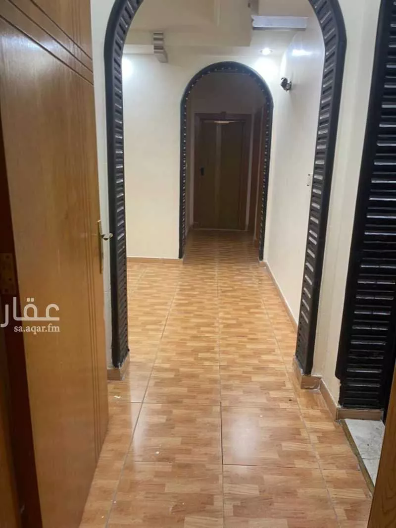 شقة 4 غرف في الصفا 5