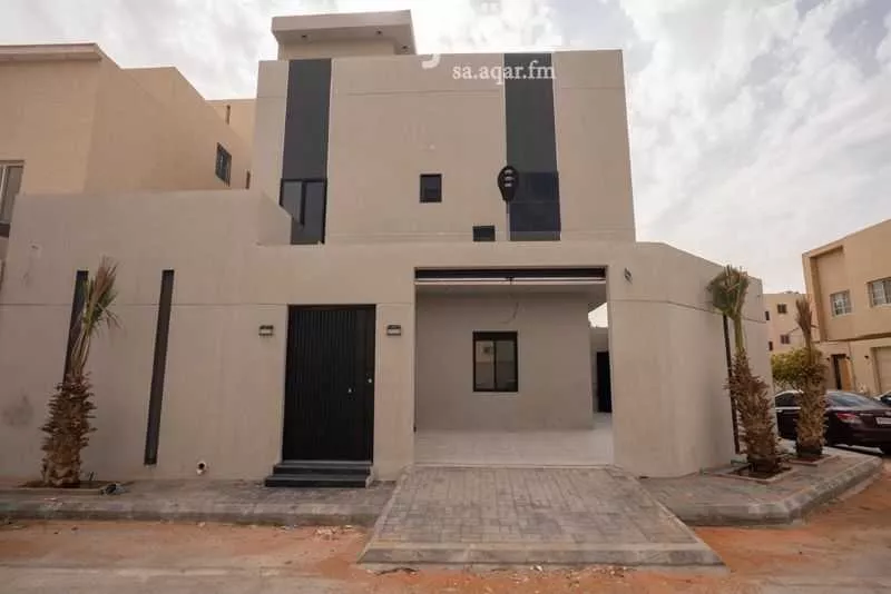 5 bedroom floor in Al Aridh 2