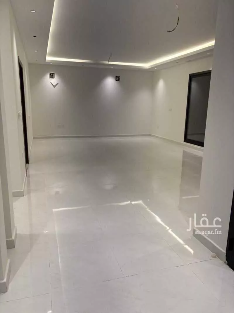 فيلا 4 غرف في الجنادرية 5