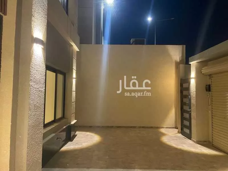 فيلا 7 غرف في الجنادرية 3