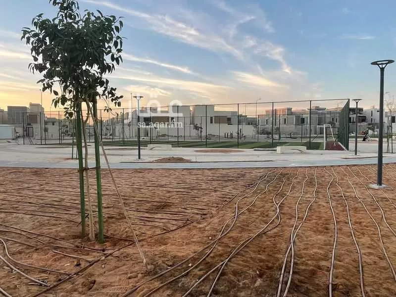 فيلا 7 غرف في الجنادرية 3