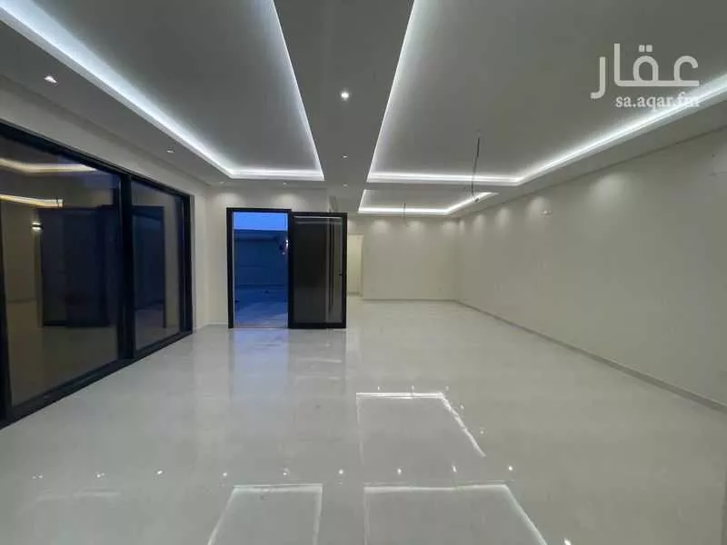 4 bedroom villa in Al Janadriyah, Riyadh 14