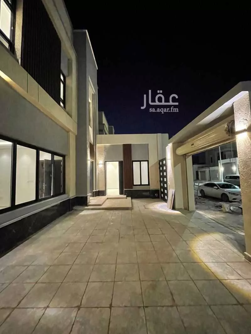 7 bedroom villa in Al Janadriyah, Riyadh 4