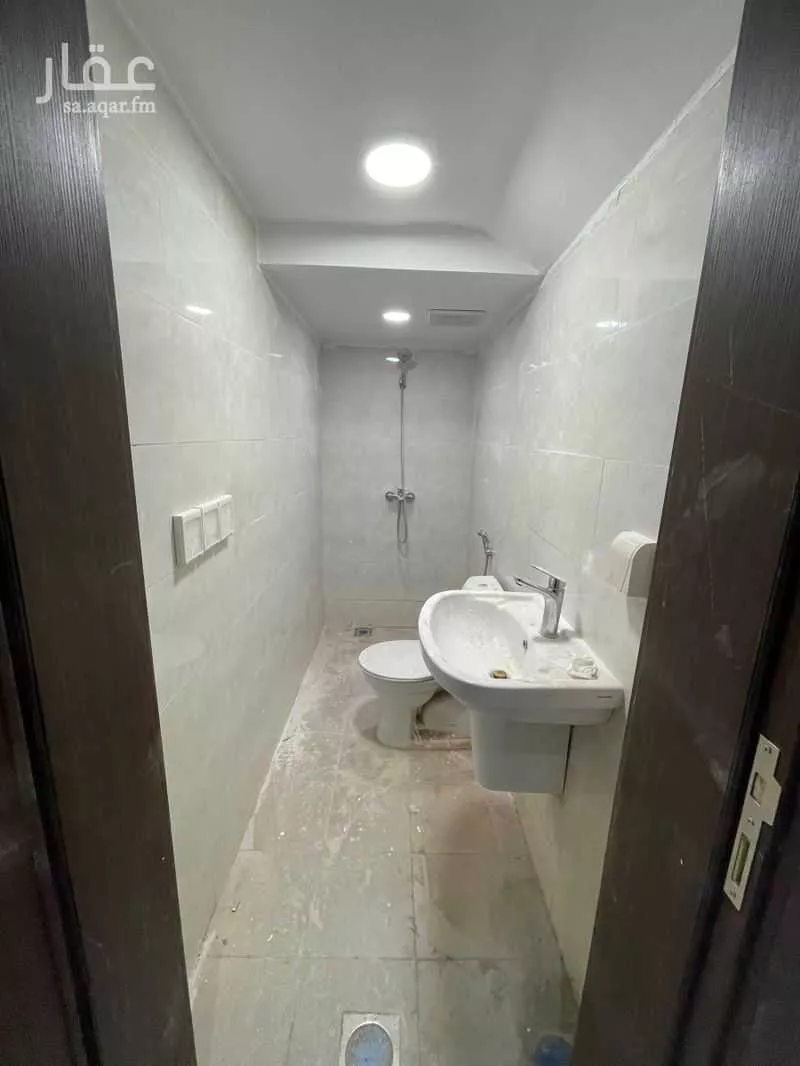 7 bedroom villa in Al Janadriyah, Riyadh 12