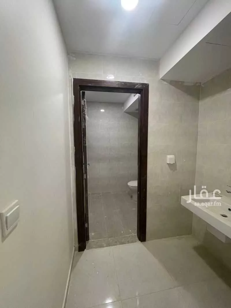 7 bedroom villa in Al Janadriyah, Riyadh 18