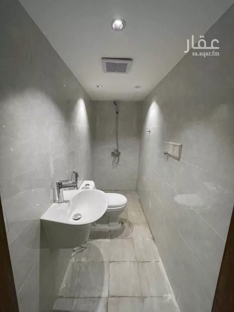 4 bedroom villa in Al Janadriyah, Riyadh 16