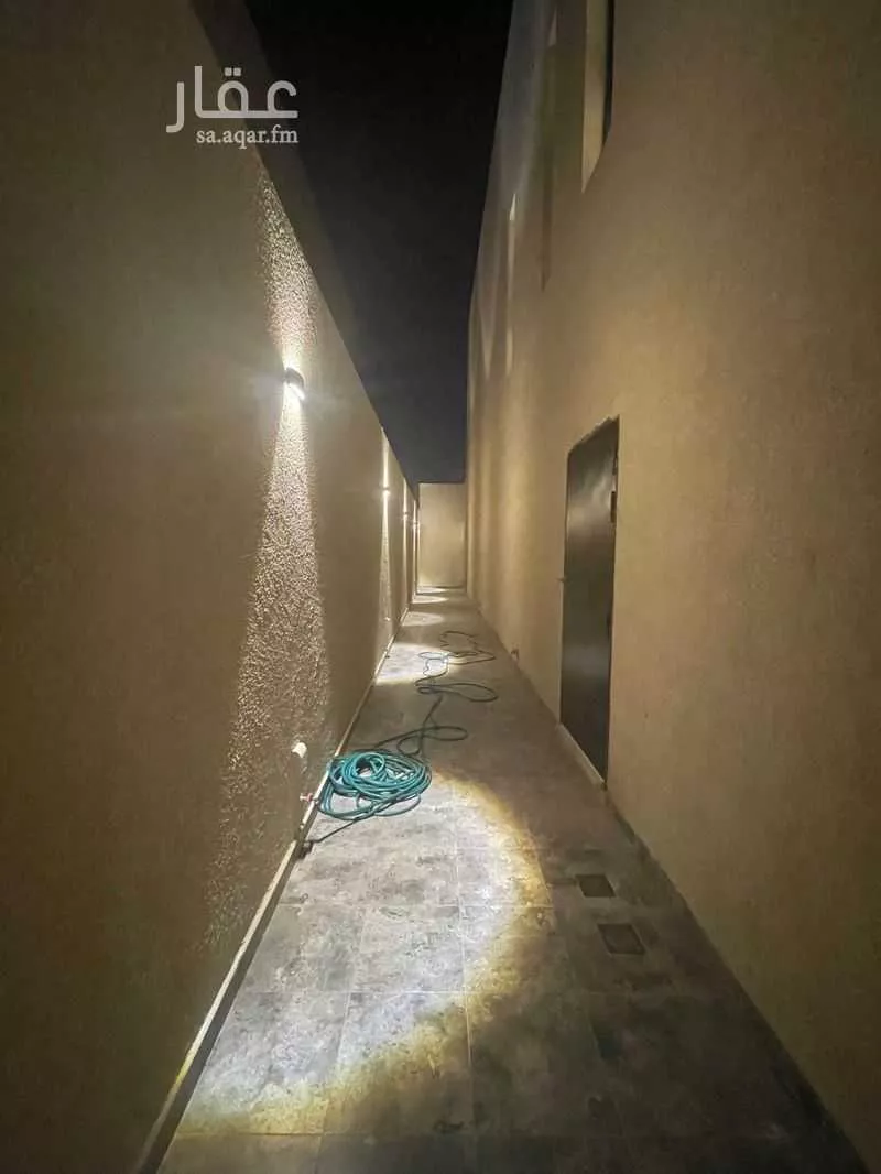 فيلا 5 غرف في الجنادرية 5