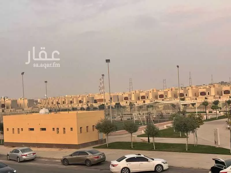 فيلا 7 غرف في الجنادرية 4