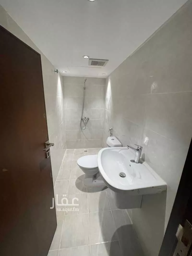 7 bedroom villa in Al Janadriyah, Riyadh 18