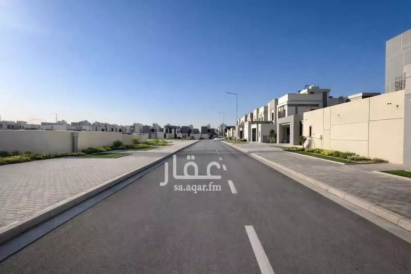 فيلا 4 غرف في الجنادرية 2