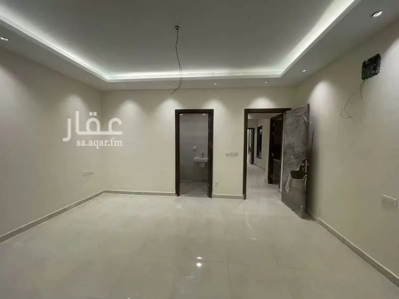 7 bedroom villa in Al Janadriyah, Riyadh 26