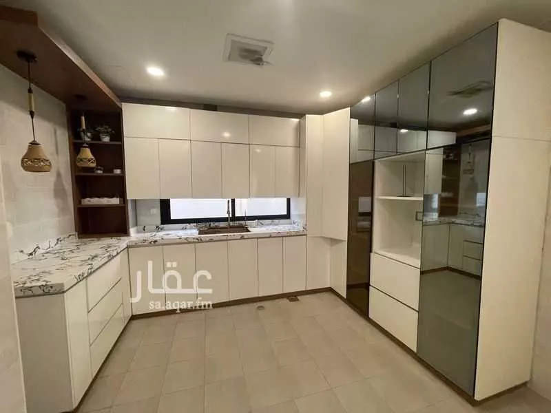 4 bedroom villa in Al Janadriyah, Riyadh 11