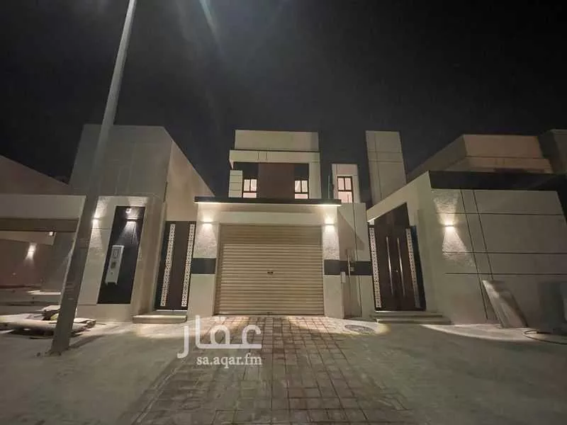 فيلا 8 غرف في الجنادرية 1