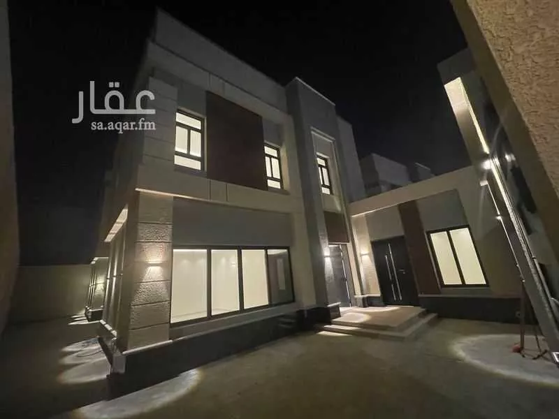 7 bedroom villa in Al Janadriyah 2