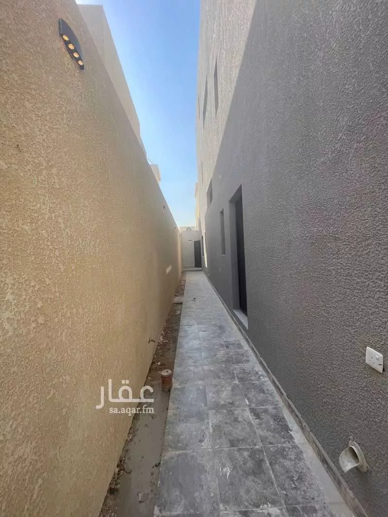 فيلا 4 غرف في الجنادرية 5