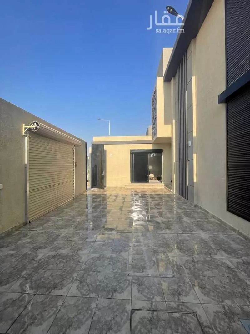 10 bedroom villa in Al Janadriyah 4