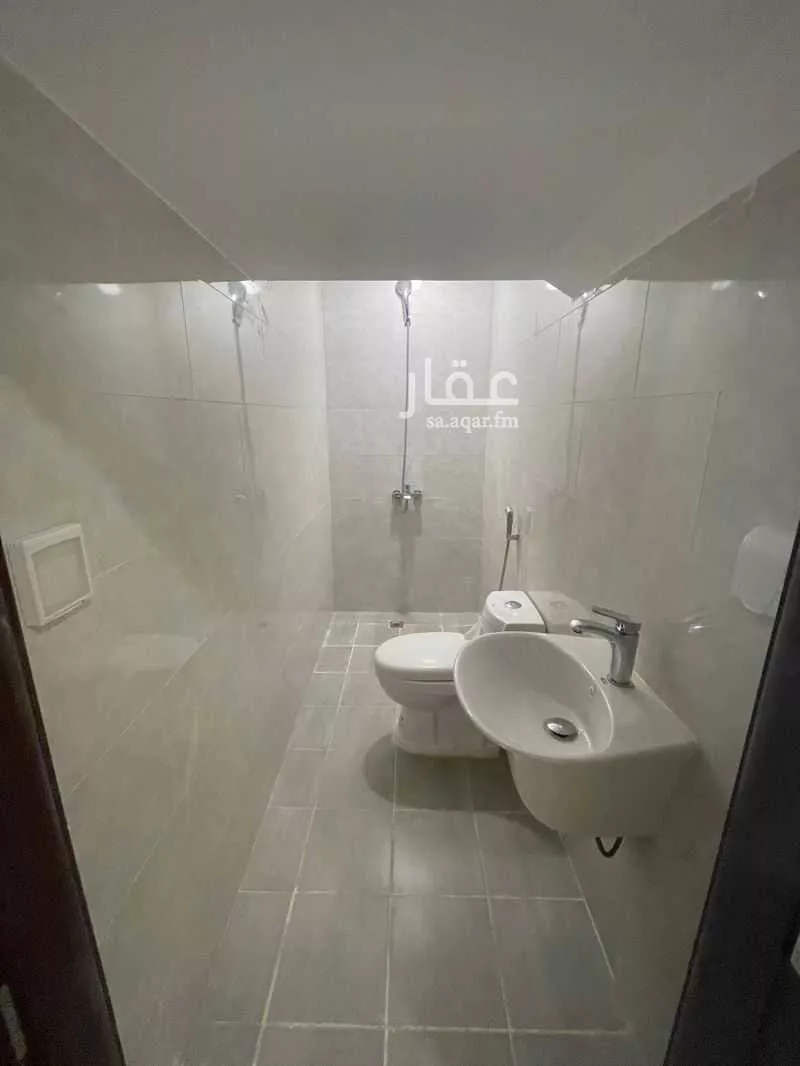 7 bedroom villa in Al Janadriyah, Riyadh 16