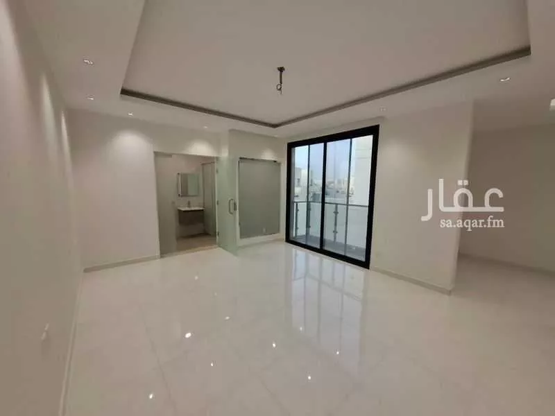 فيلا 4 غرف في الجنادرية 3