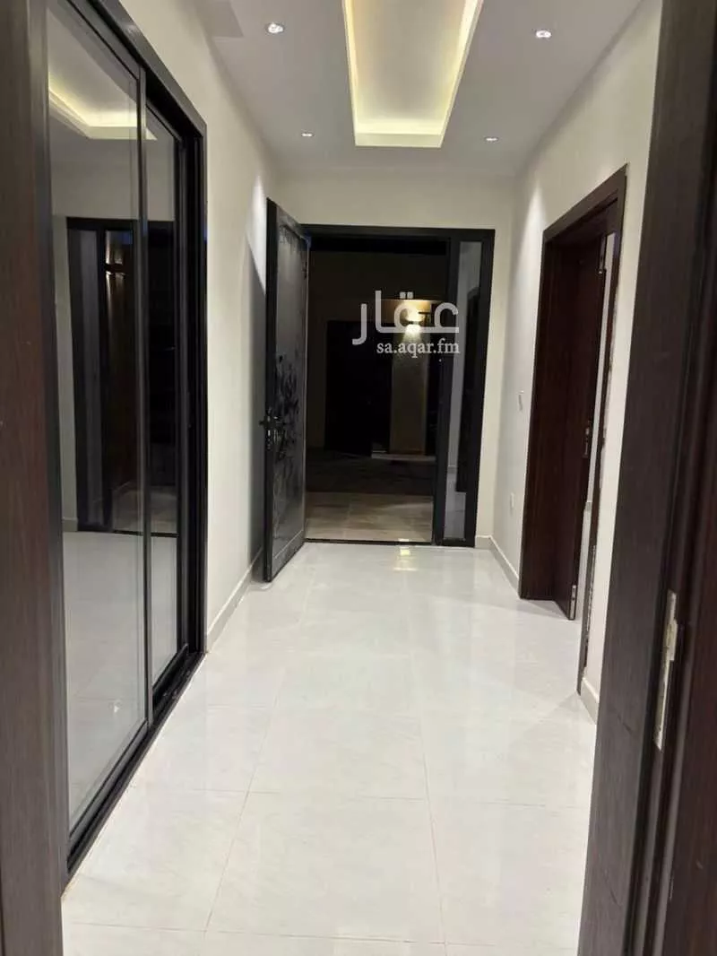 فيلا 4 غرف في الجنادرية 4