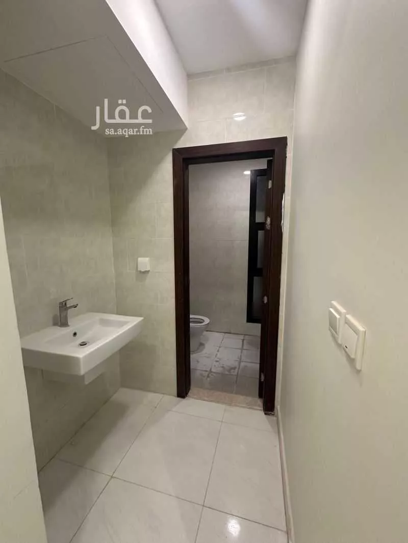 3 bedroom villa in Al Janadriyah, Riyadh 8