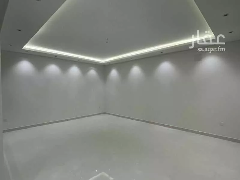7 bedroom villa in Al Janadriyah, Riyadh 18