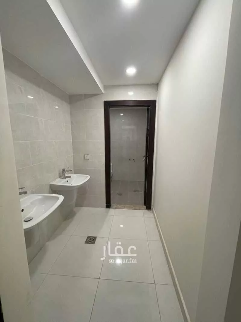 7 bedroom villa in Al Janadriyah, Riyadh 8