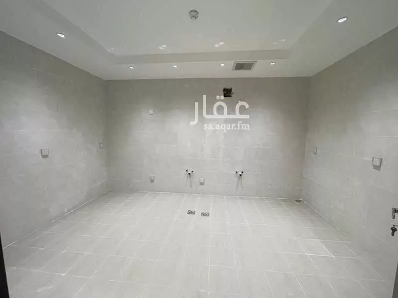 7 bedroom villa in Al Janadriyah, Riyadh 13