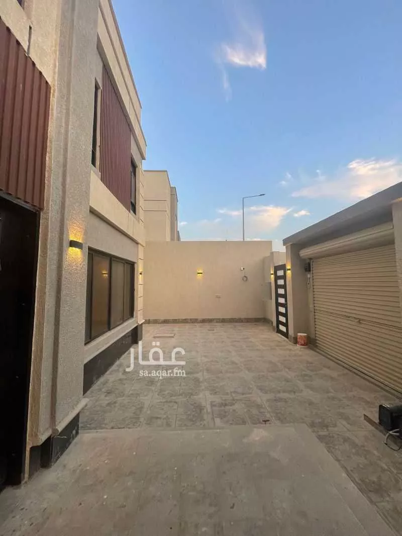 7 bedroom villa in Al Janadriyah, Riyadh 4