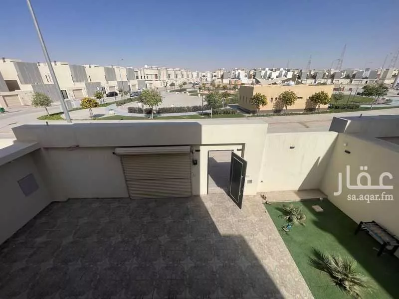4 bedroom villa in Al Janadriyah, Riyadh 23