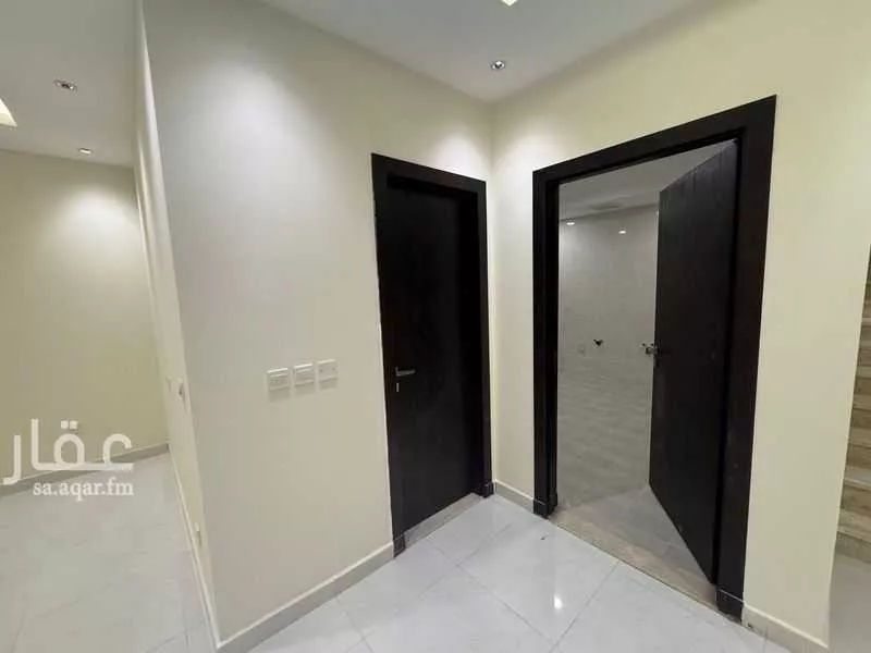 3 bedroom villa in Al Janadriyah, Riyadh 7