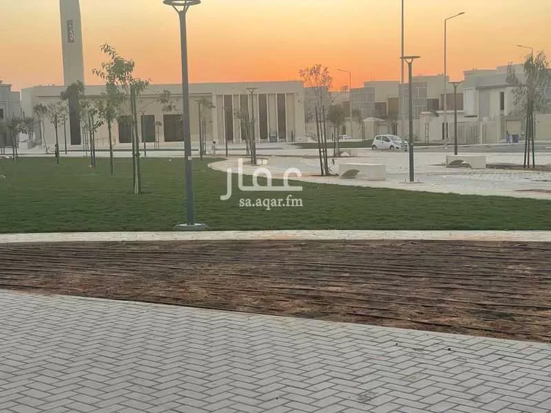 فيلا 9 غرف في الجنادرية 2