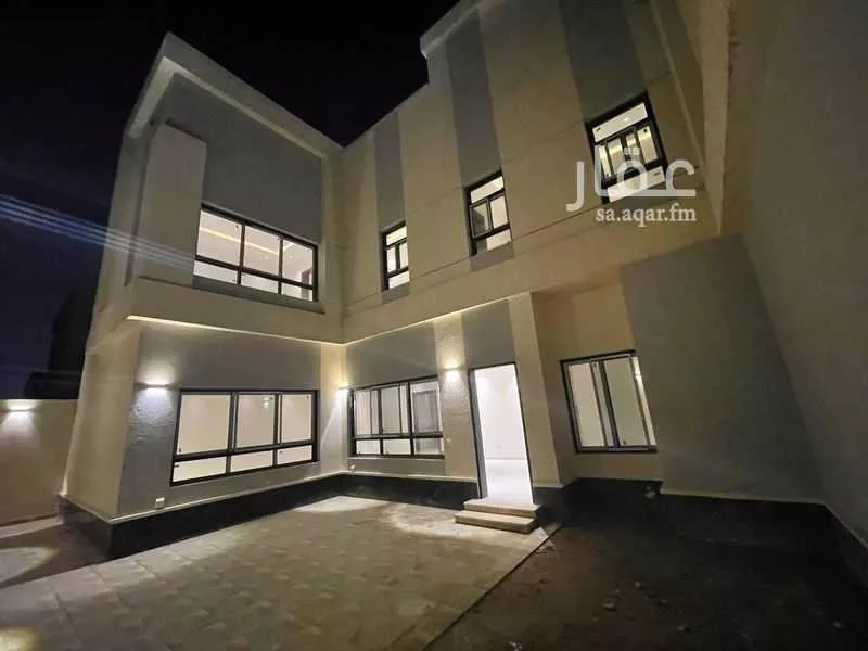 7 bedroom villa in Al Janadriyah, Riyadh 6