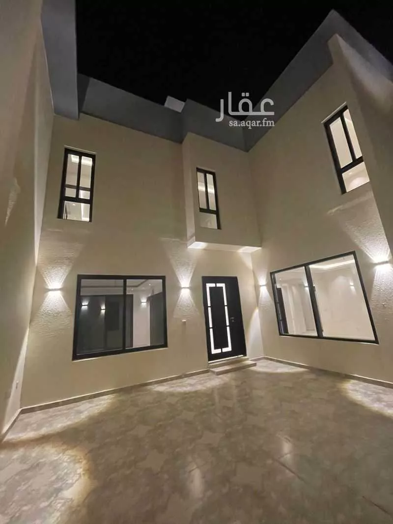 10 bedroom villa in Al Janadriyah 5