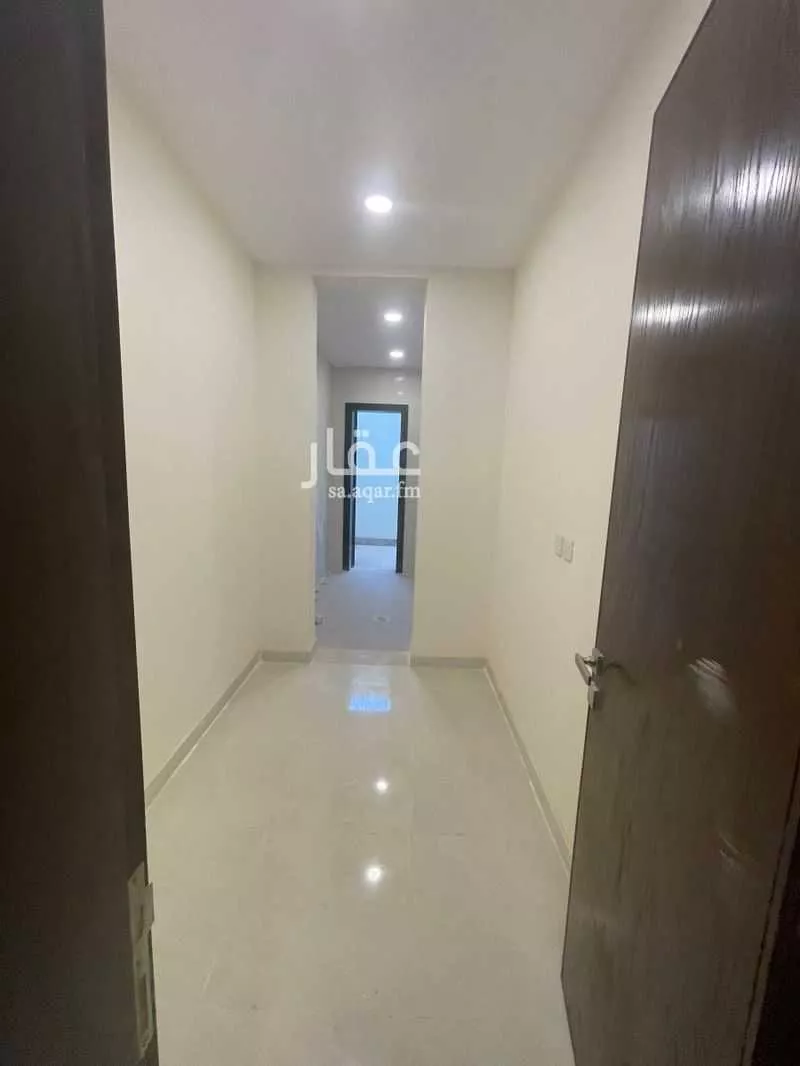 3 bedroom villa in Al Janadriyah, Riyadh 18