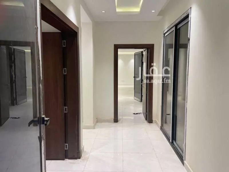 4 bedroom villa in Al Janadriyah, Riyadh 12